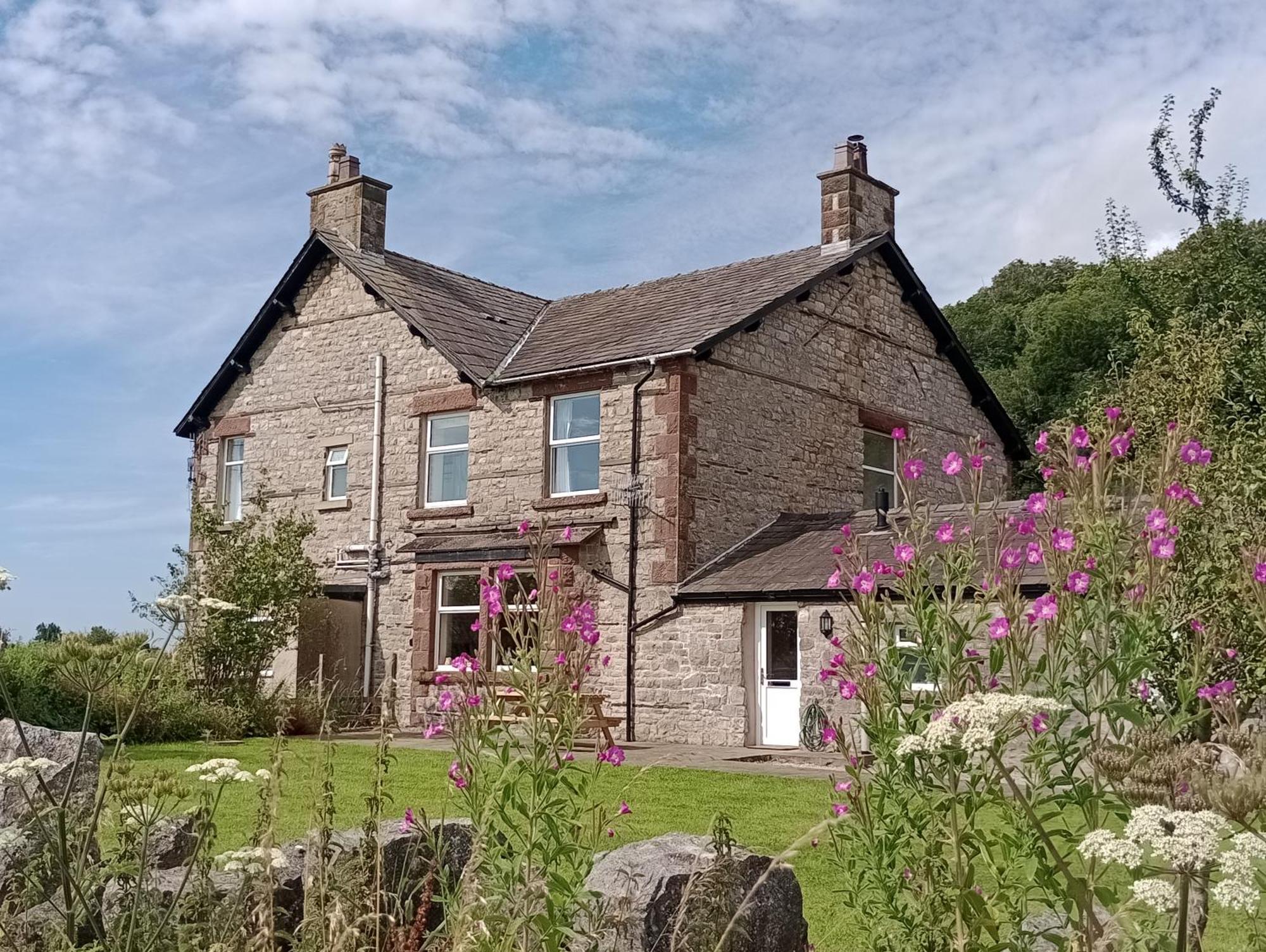 Villa Sunnyside Farm à Grange-over-Sands Extérieur photo